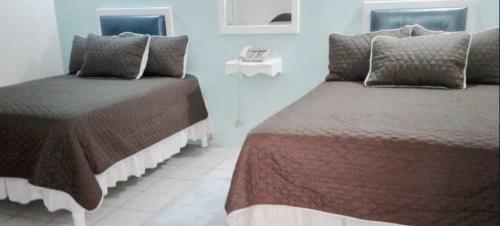 Sunset Inn Apartment Hotel