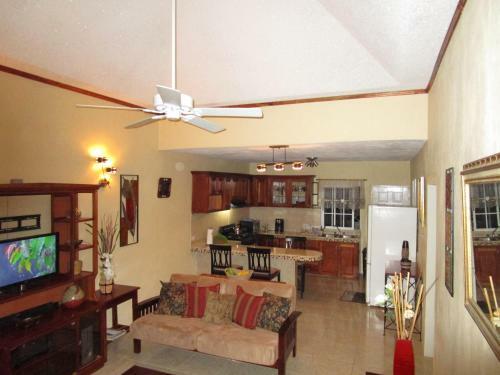 The Residence Portmore Apartment 1