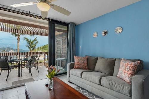 Hotel Sapphire Beach Resort