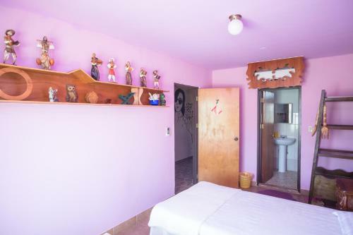 Hostal G.t. Guest House