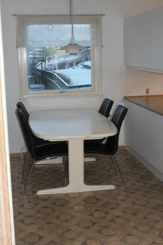 Cosy Apartment On Argir