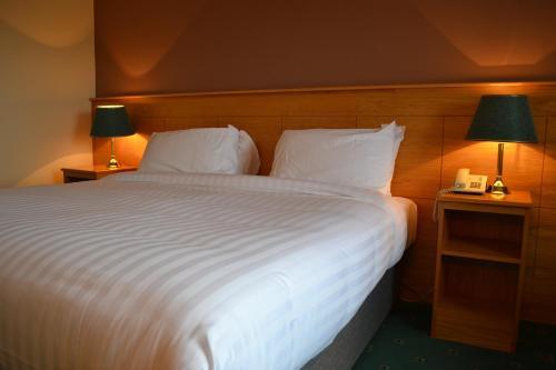 Caisleain Oir Hotel