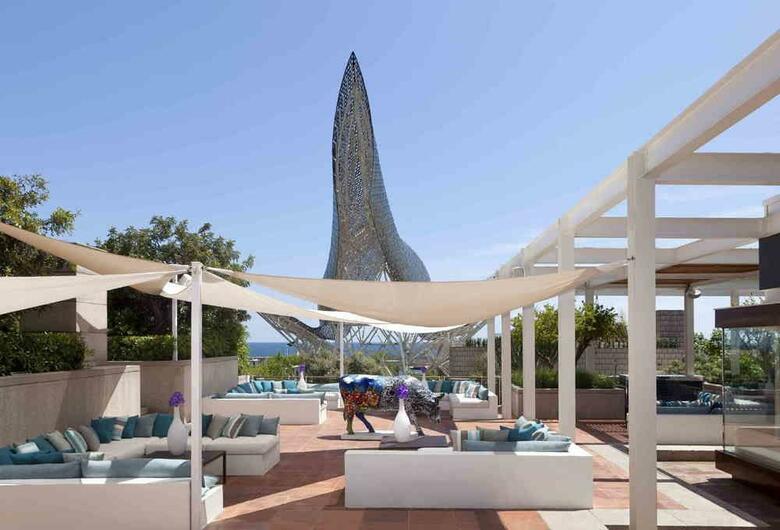 Hotel Arts