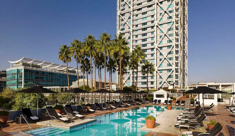 Hotel Arts