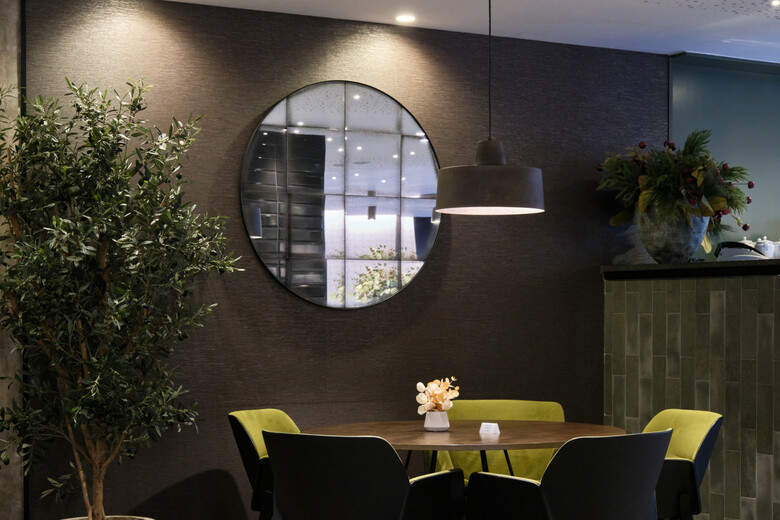 Hotel Catalonia Park G�ell