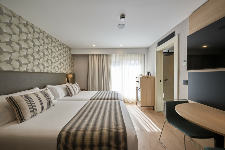 Hotel Catalonia Park G�ell