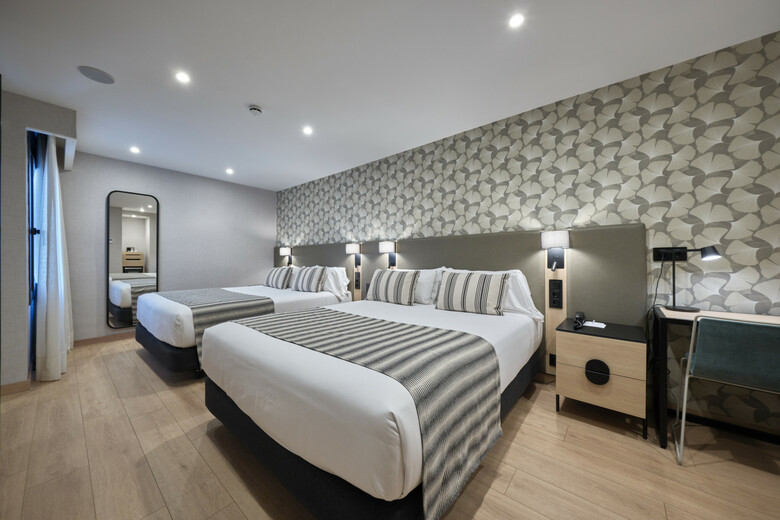 Hotel Catalonia Park G�ell
