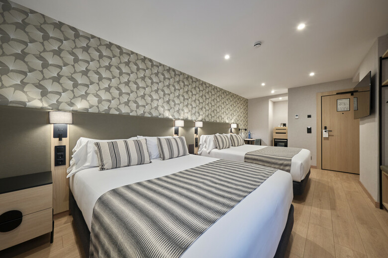 Hotel Catalonia Park G�ell