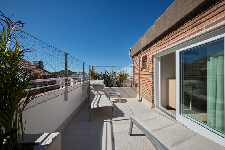 Hotel Catalonia Park G�ell