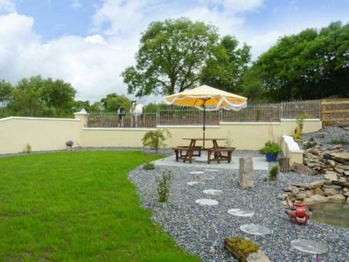 Lough Gara Lodge, Ballaghdareen