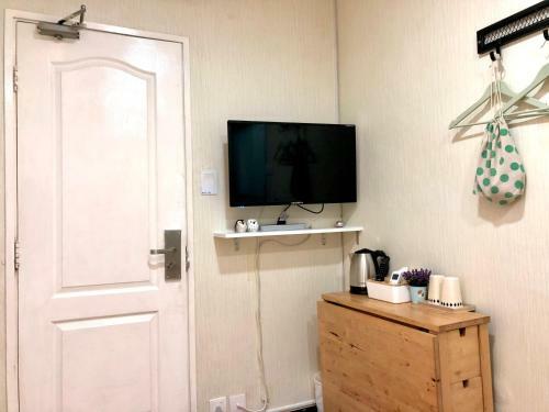 Owl Hostel