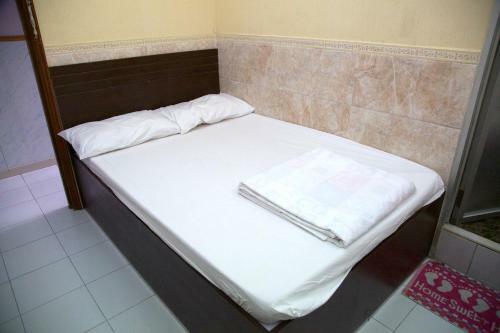 Hostal Yau King Hotel