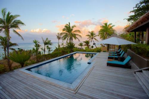 Hotel Vomo Island Resort