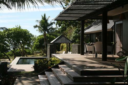 Hotel Vomo Island Resort