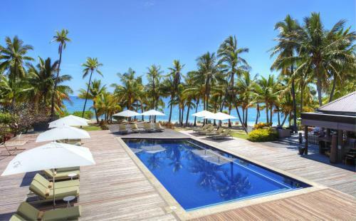 Hotel Vomo Island Resort