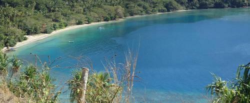 Hostal Dolphin Bay Divers Retreat