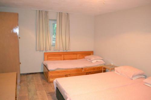 Hostal Villa Terzievi - House Of Roses