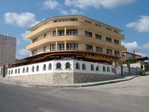 Family Hotel St. Constantine And Helena