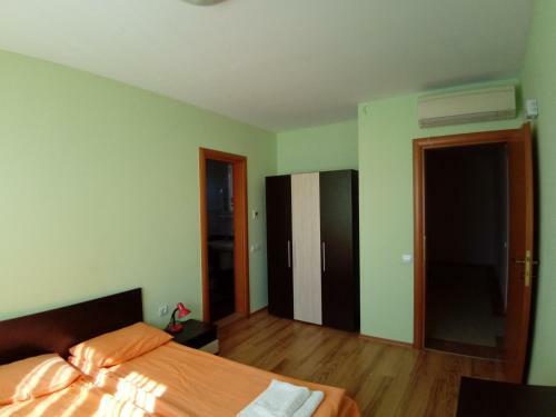 Byala Palace Apartments
