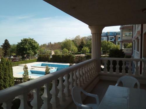 Byala Palace Apartments