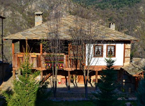 Kalinia Guesthouse B&B