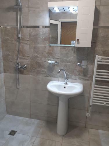 Hostal Villa Ros Guest House