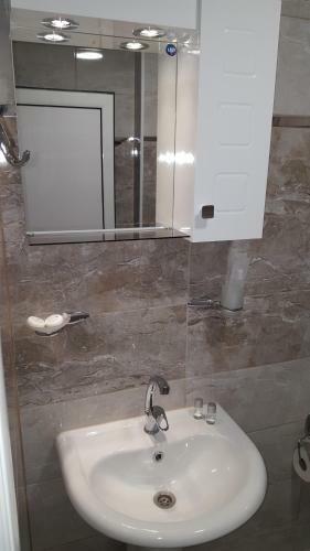 Hostal Villa Ros Guest House