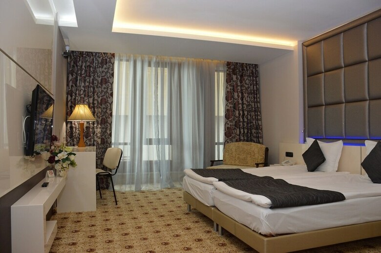 National Palace Hotel