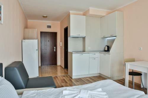 Al Rial Beach Apartments