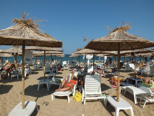 Al Rial Beach Apartments