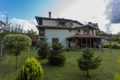 Hostal Guest House Nedelya