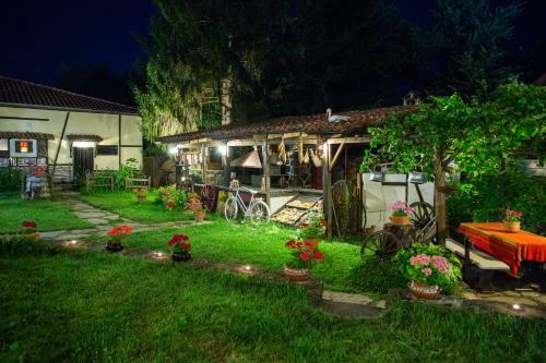 Bryasta Hotel & Restaurant
