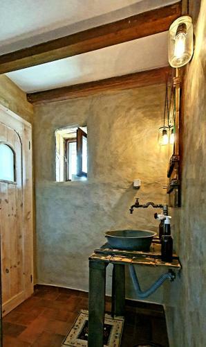 Bed & Breakfast Cob Camp