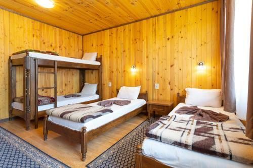Holiday Village Apriltsi