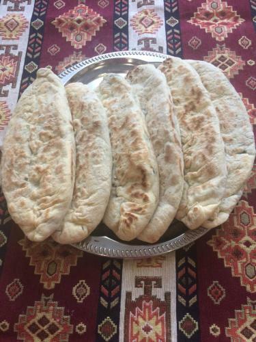 Anush`s B&B