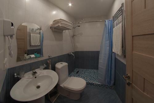 Alpina Hotel