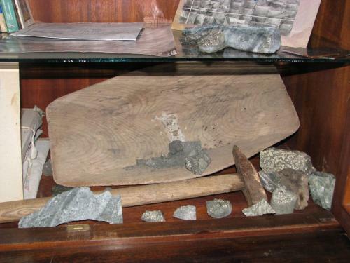 Hostal Geologist's House