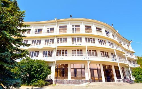 Blue Sevan Hotel