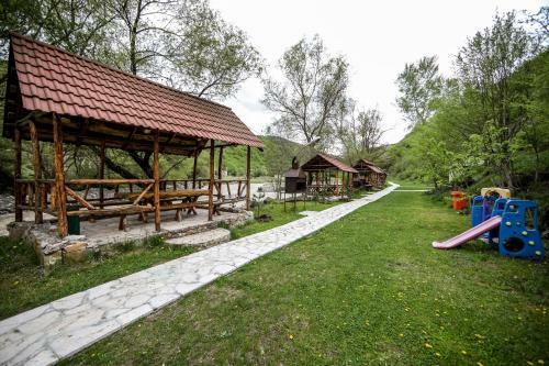 Bed & Breakfast Belveder Eco Resort