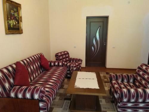 Hostal Family Guest House