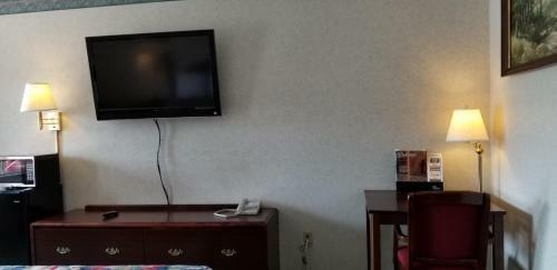 Posada Americas Inn Bardstown