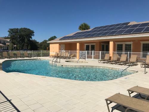 Pearson Retreat (g) Three-bedroom Villa