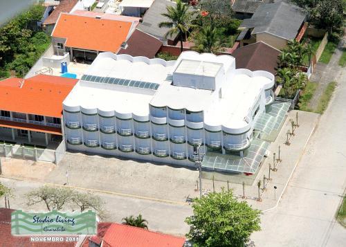 Hostal Pousada Castelinho Guaratuba