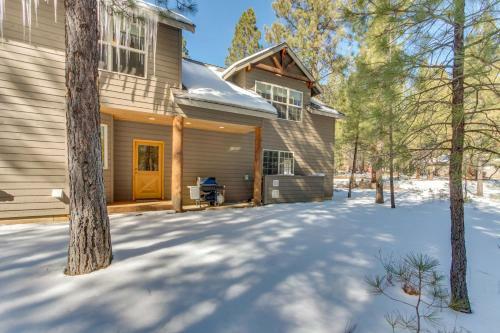 Black Butte Manor Bordering Forest