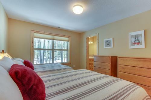Black Butte Manor Bordering Forest