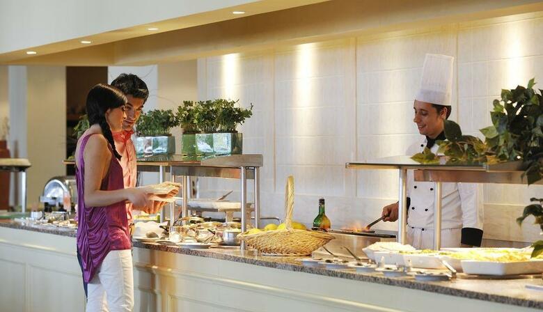 Hotel Porto Bay Falesia