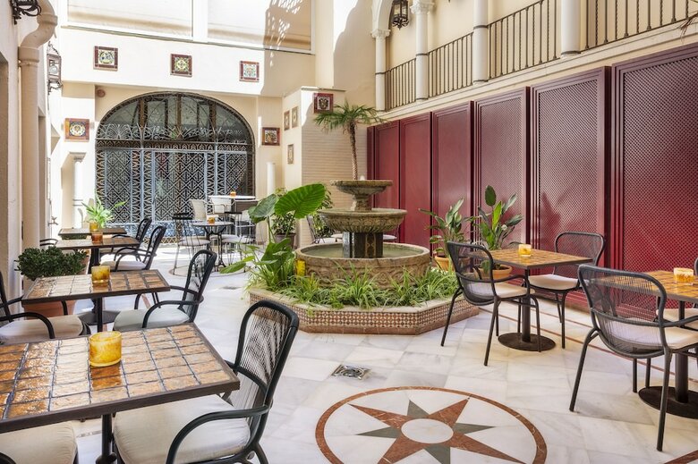 Hotel H10 Corregidor Boutique