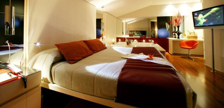 Hotel Cram
