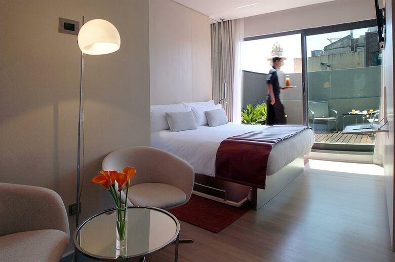 Hotel Cram