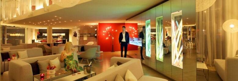 Hotel Cram